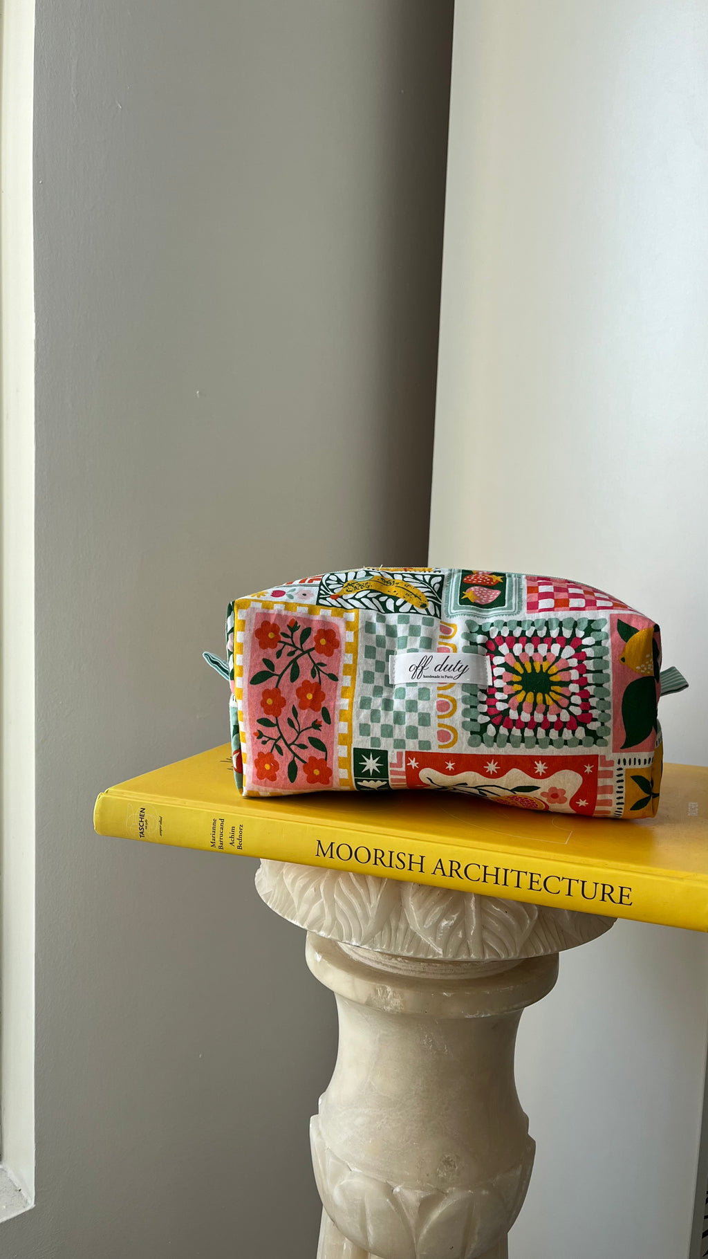 The Riviera pouch
